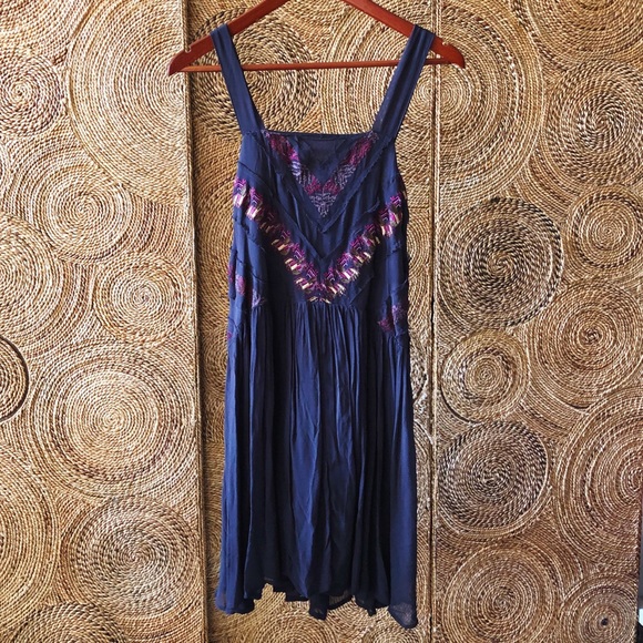 Anthropologie Dresses & Skirts - anthro maeve harlow embroidered dress